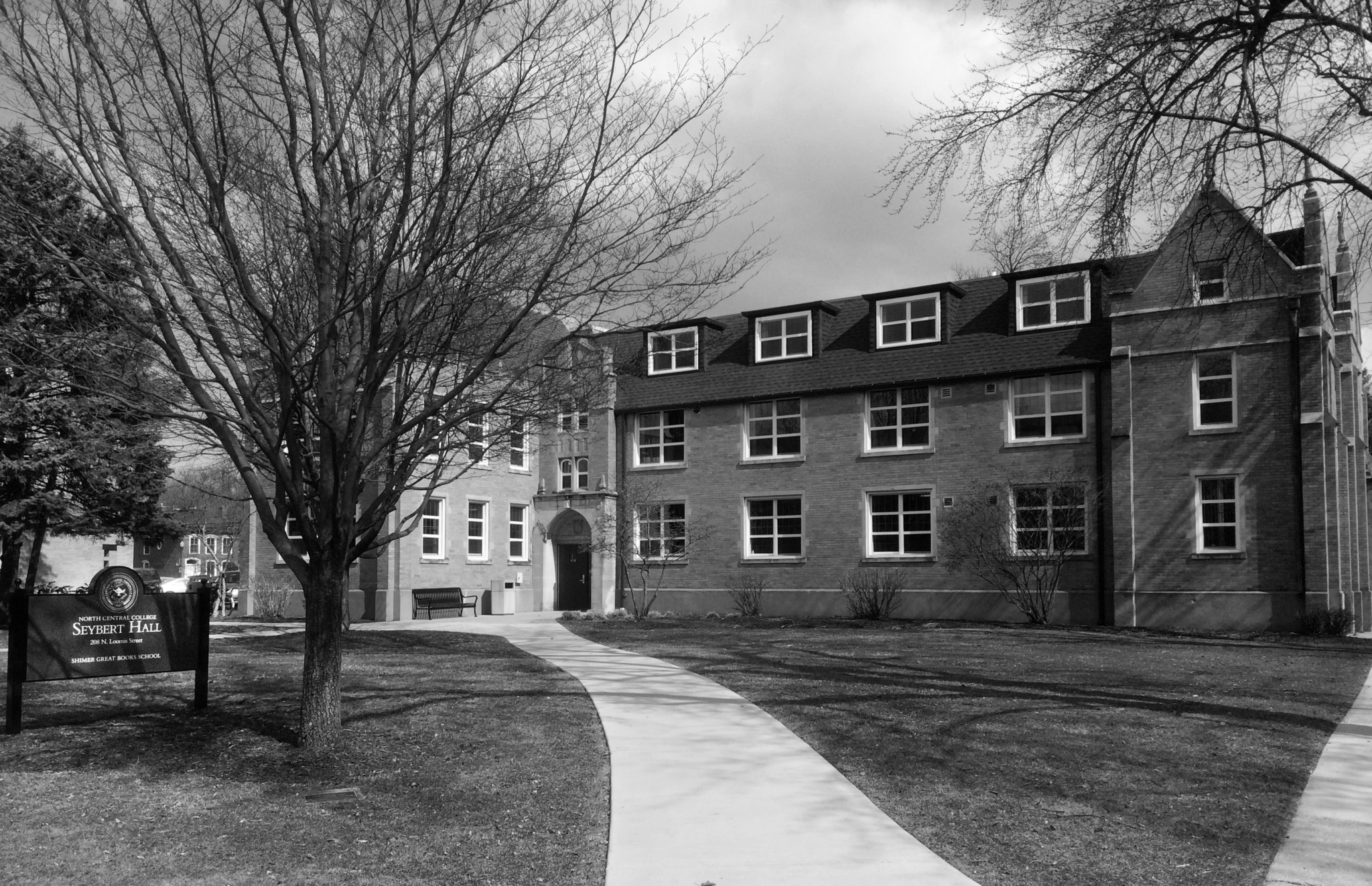 Seybert Hall, the current home of Shimer’s administrative functions at North Central College (Sarah Fineman)