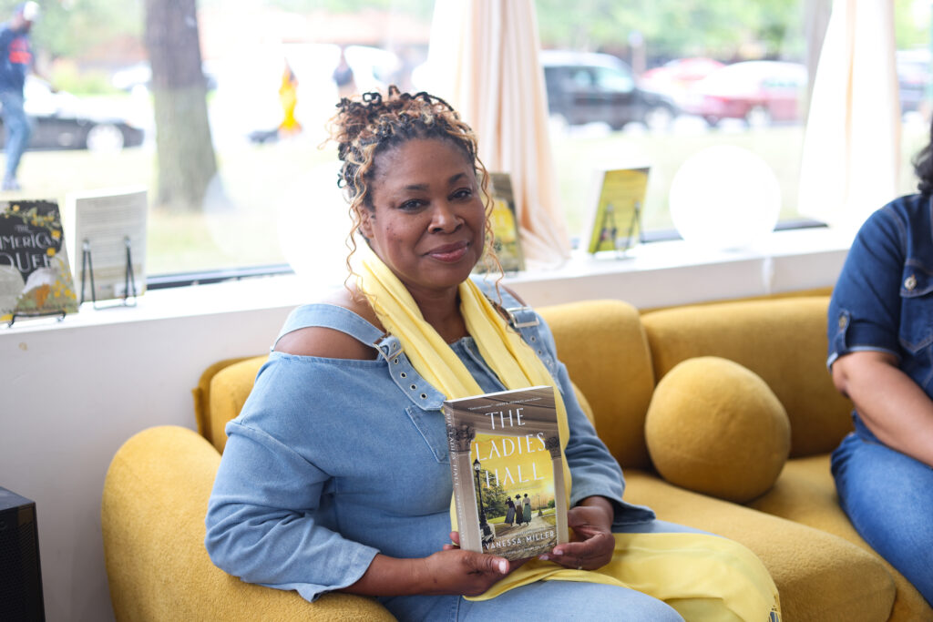 Best Mother-Daughter Business Partnership: Da Book Joint